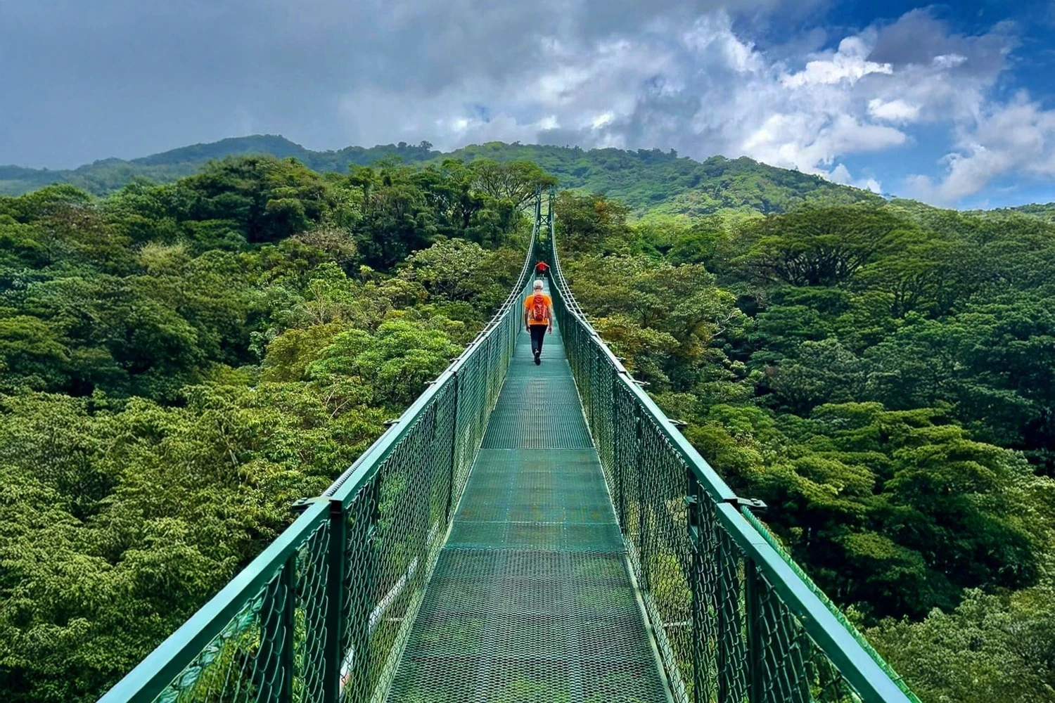 SJO Airport → Monteverde Cloud Forest